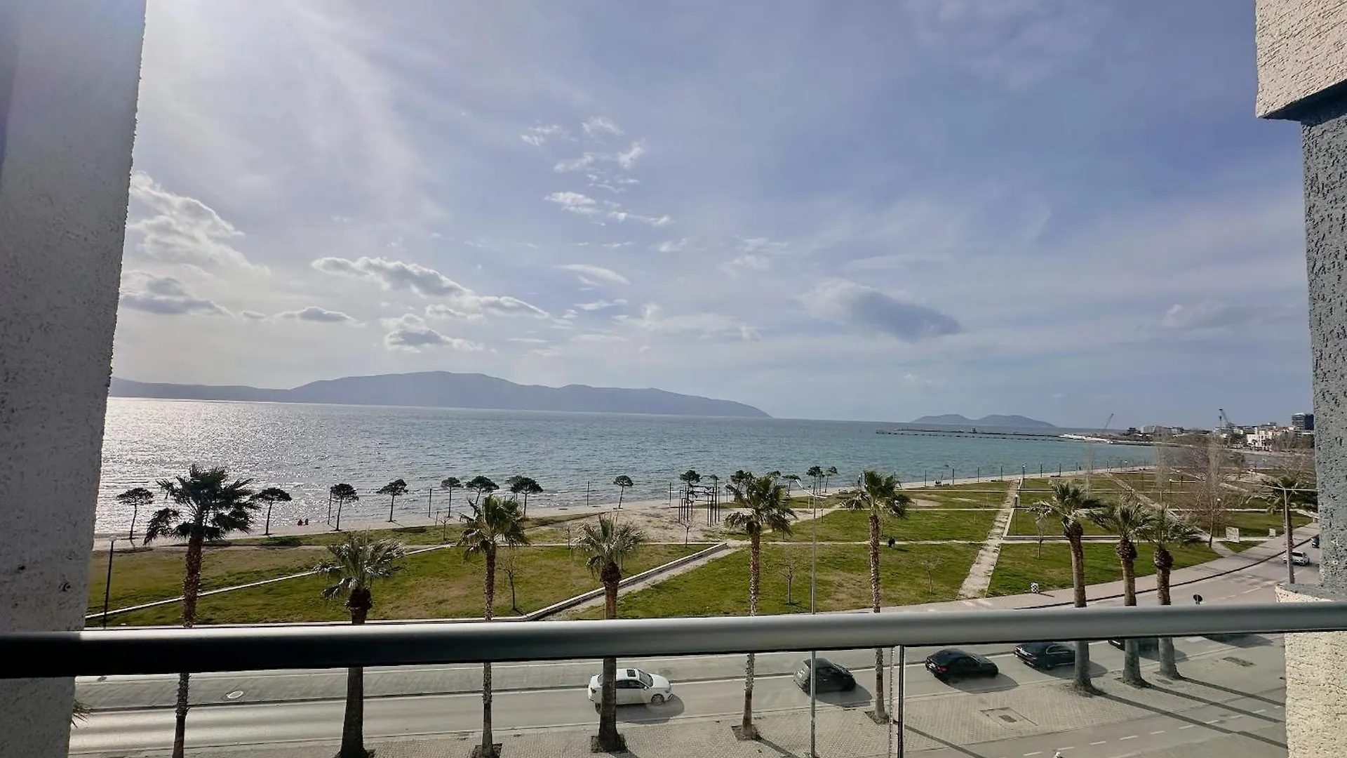Geri Apartment Lungomare Vlorë アルバニア