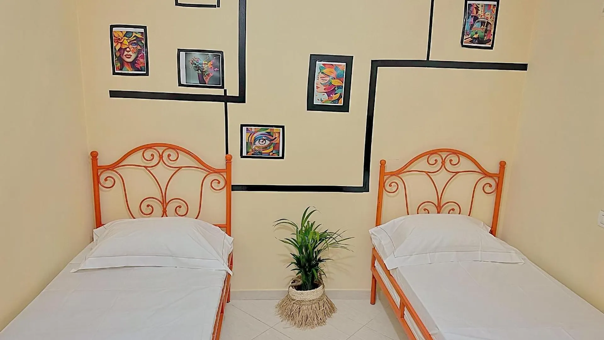 Geri Apartment Lungomare Vlorë 0*,  Albania